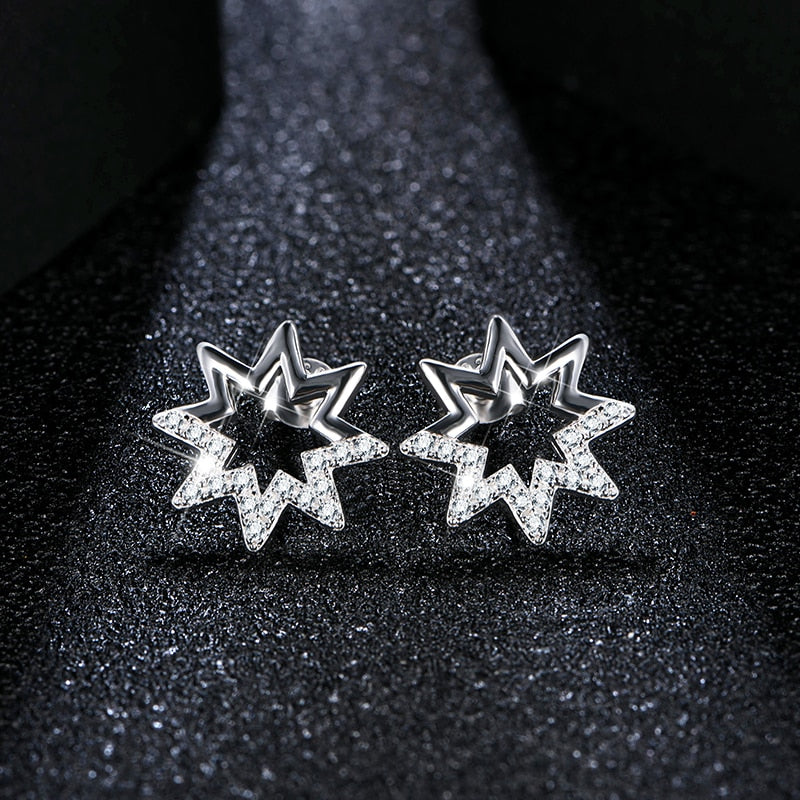 Exzellent geschliffene Stern-Moissanit-Ohrringe aus 925er Sterlingsilber