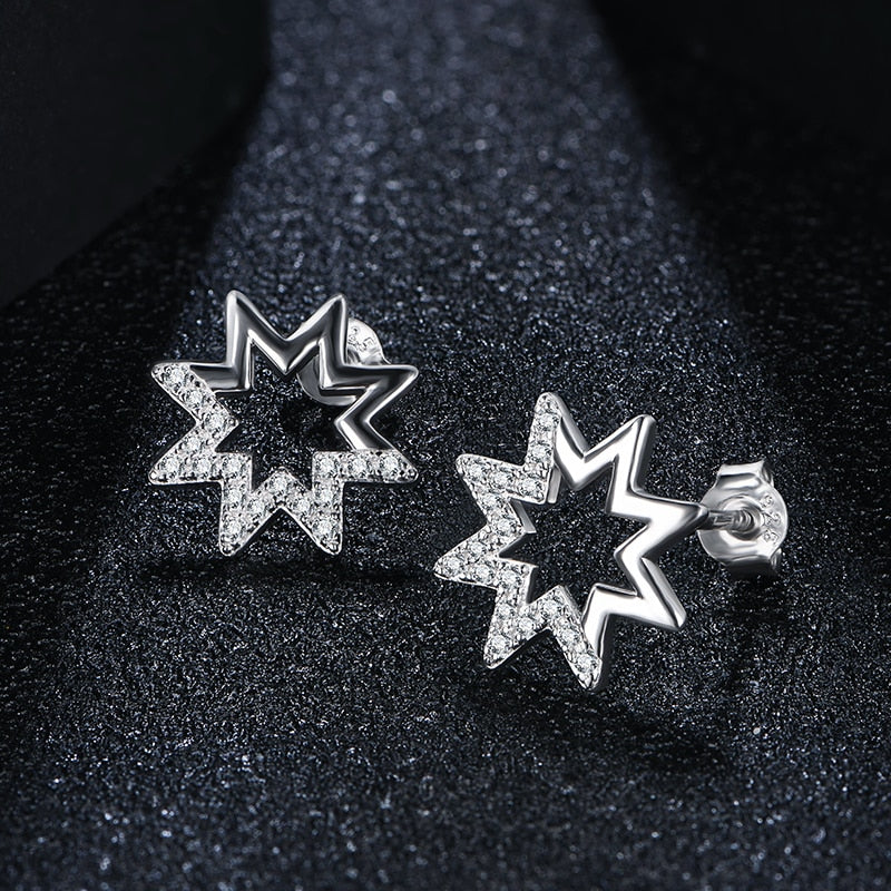 Exzellent geschliffene Stern-Moissanit-Ohrringe aus 925er Sterlingsilber