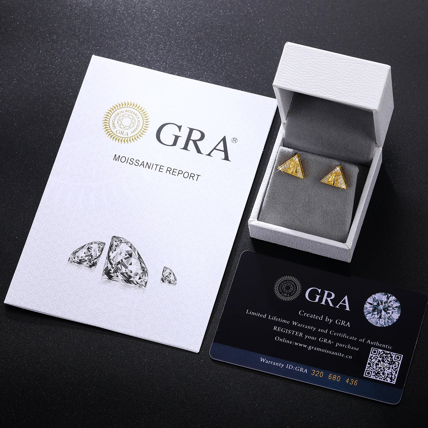 Moissanite Faraon Earrings in 925 Sterling Silver