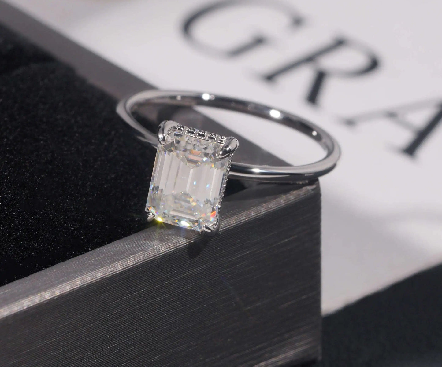 4 Prongs 2 Carat Emerald Cut Moissanite Ring in 925 Sterling Silver