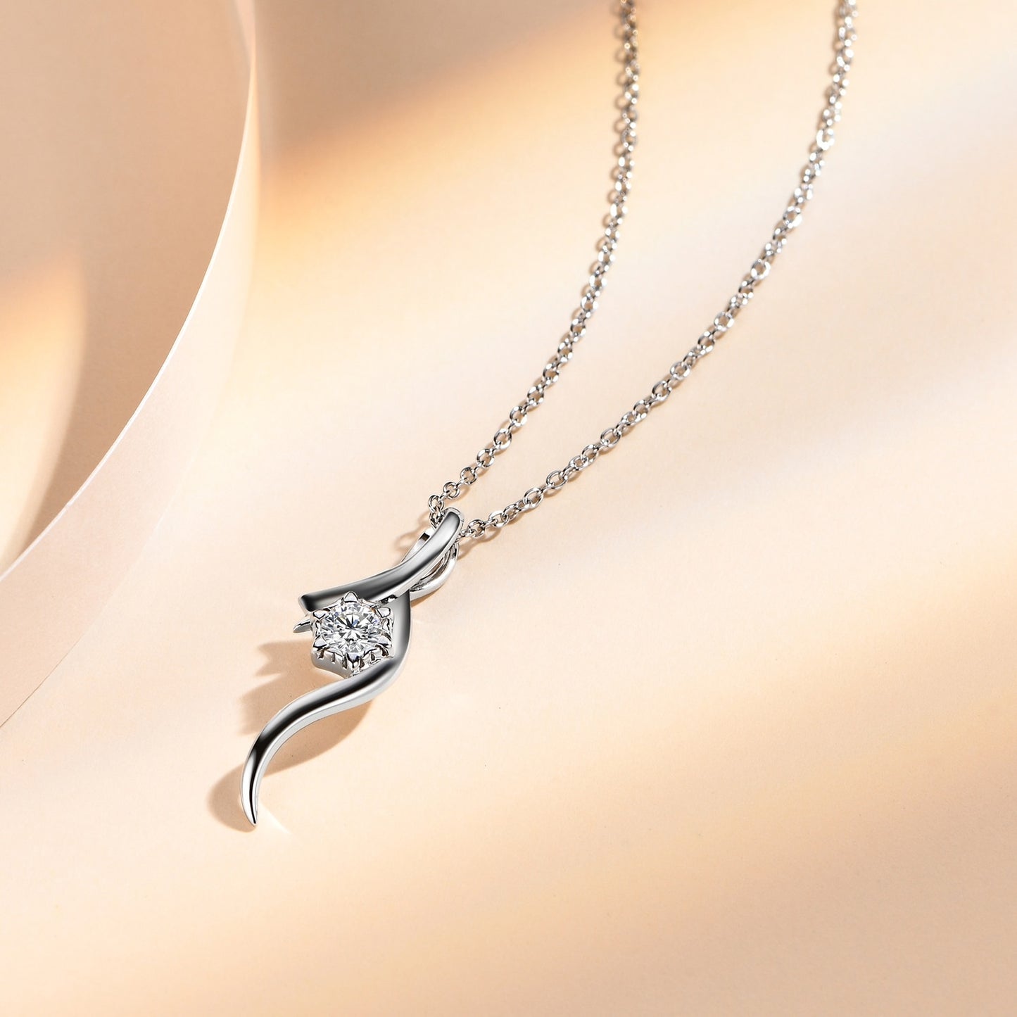 Moissanit Anhänger in 925 Sterling Silber mit Kette