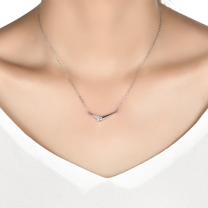 White/Rose or Yellow Moissanite 0.5-1 ct Necklace in 925 Sterling