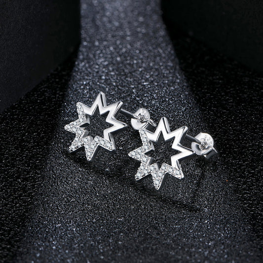 Exzellent geschliffene Stern-Moissanit-Ohrringe aus 925er Sterlingsilber
