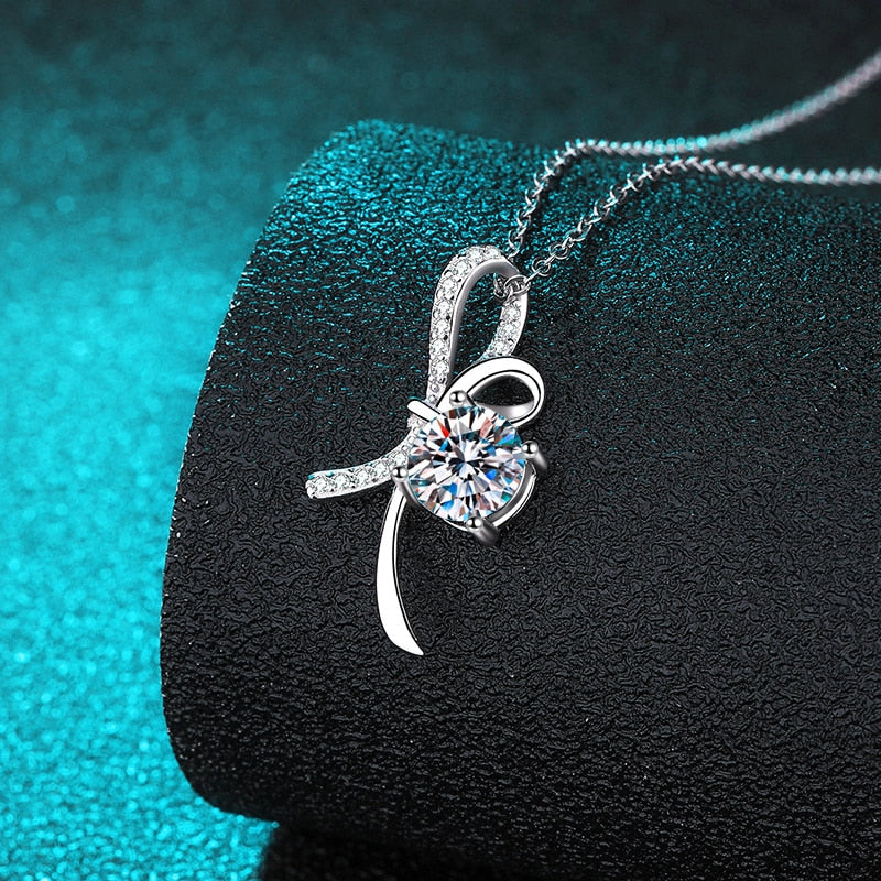1ct Moissanite Pendant in 925 Sterling Silver
