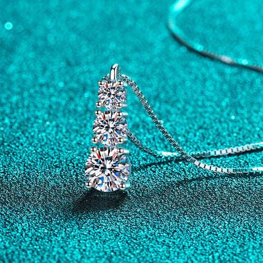 1.8CT Moissanite Pendant 3 Stones in 925 Sterling Silver