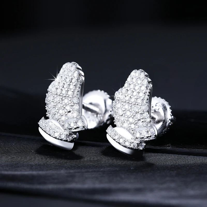 Pendientes de manos en oración en plata de ley 925 y moissanitas