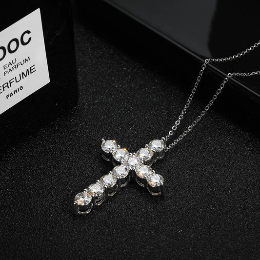 Moissanite 2,5-5mm Cross Pendant 925 Sterling Sliver Plated 18k White Gold with Chain.