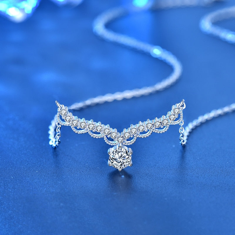 0.5ct Moissanite Pendant in 925 Sterling Silver
